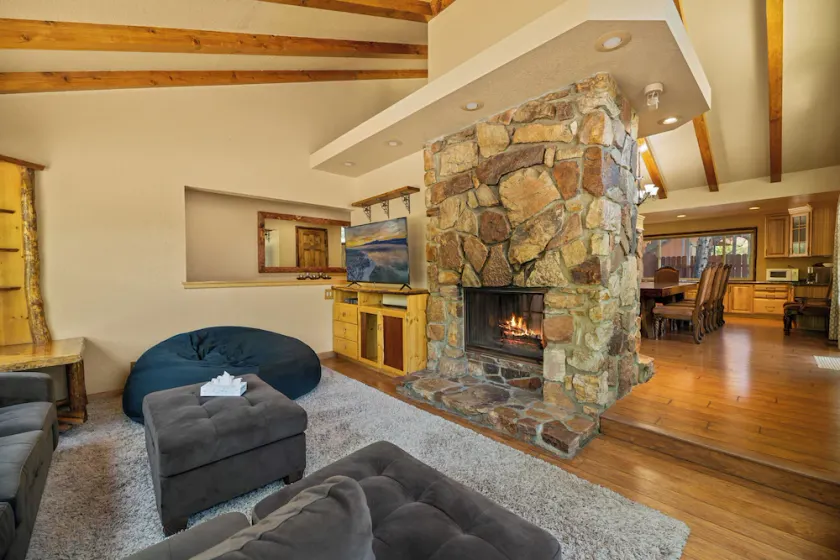 Moonridge Retreat - Image 1