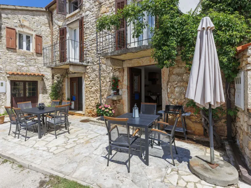 Holiday Home Erika by Interhome - Image 1