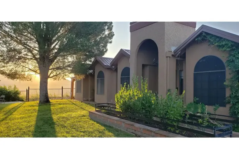 Casa Rio Rico WITH A SPECTACULAR VIEW!! - Image 1