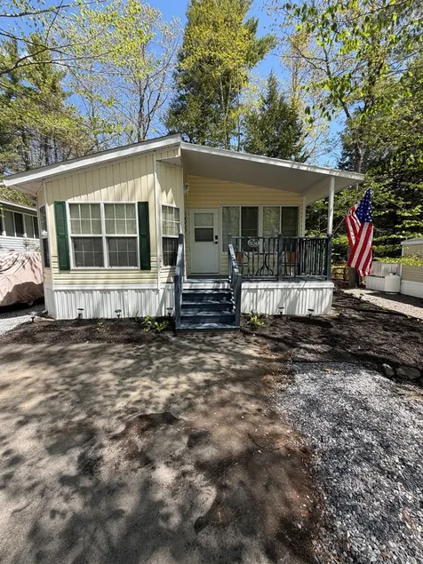Gemütliches Point Sebago Cottage - Image 1