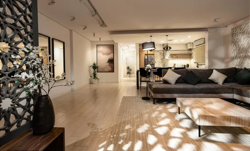 Hotel-finish Flat in Al Mughrizat With Workspace - Image 1