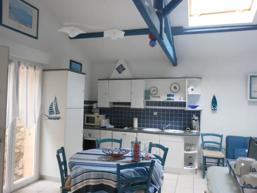 ARCACHON ADORABLE HOUSE BEACH EDGE 6 PEOPLE - Image 1