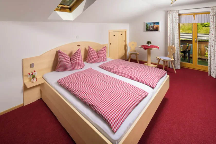 Ferienwohnung 2 für 2 bis 4 Personen, 75 qm,  2 Schlafzimmer, Balkon - Image 1
