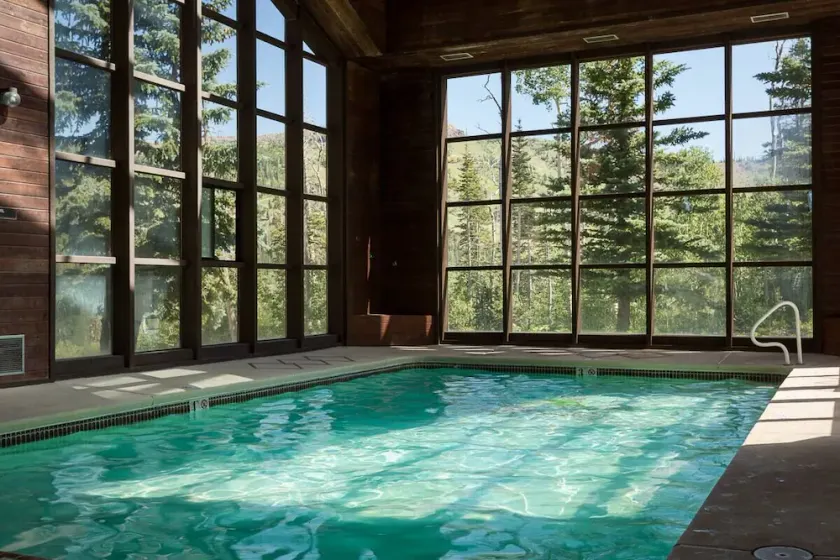 Mountainside Studio Condo - Image 1