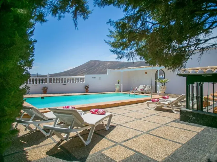 Luxurious Rustic House | Villa Nicolivos | Beautiful Seaviews | Macher - Image 1