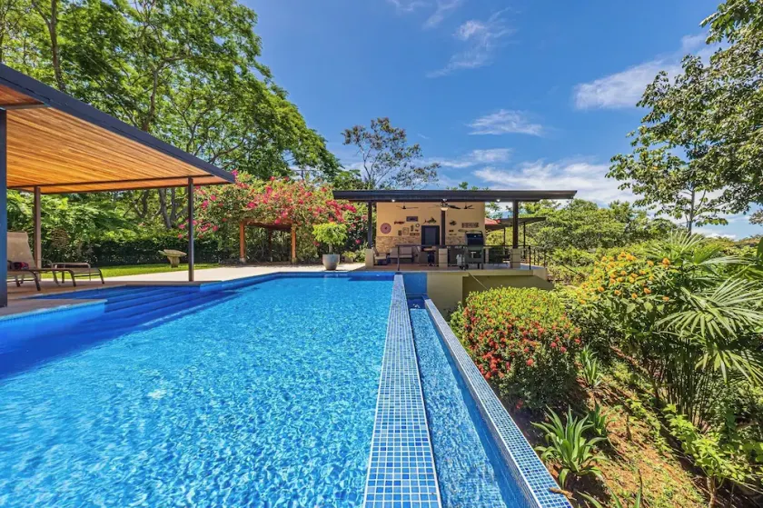 Don Pedro-Perfect for Couples & Families, Onsite Staff. - Image 1