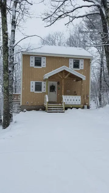 Ein gemütliches Haus mit Blick auf die Winterberge - Image 1