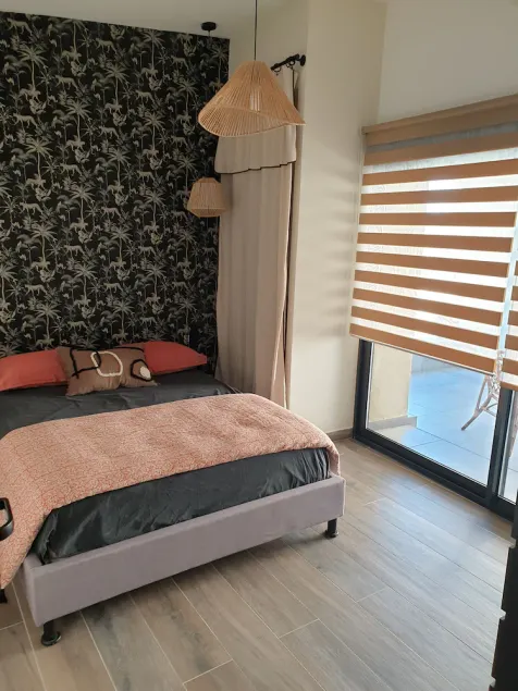 Mini Villa - Image 1