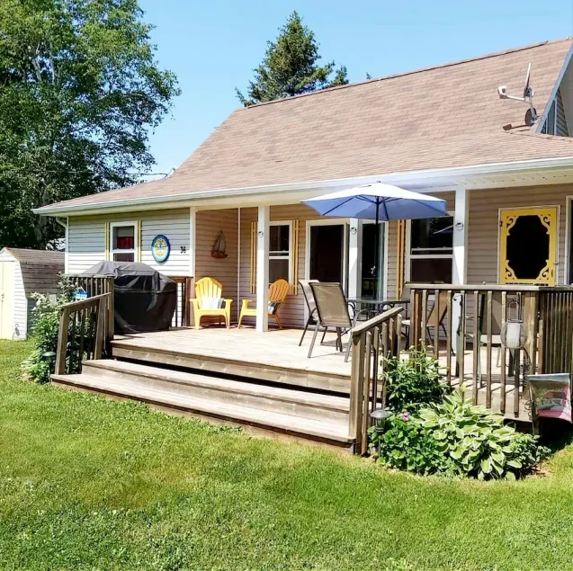 Little Eden Summer Beach Home - Image 1