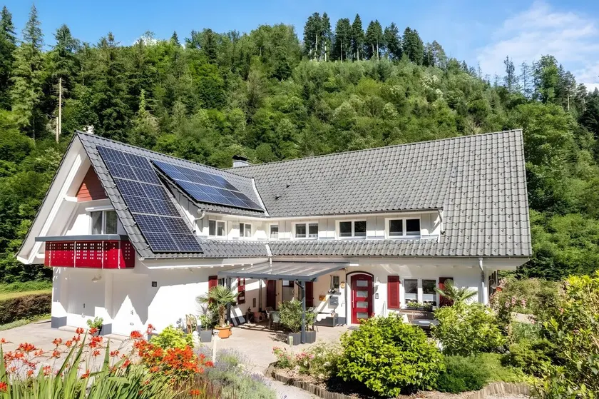 Vacation apartment \"2\" with mountain view, dogs welcome, shared terrace and WiFi - Image 1
