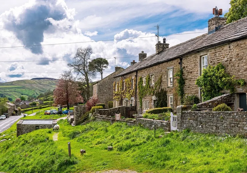 A fantastic cottage, w/ free wifi, secure bike storage, stunning views & a stones throw from the pub - Image 1