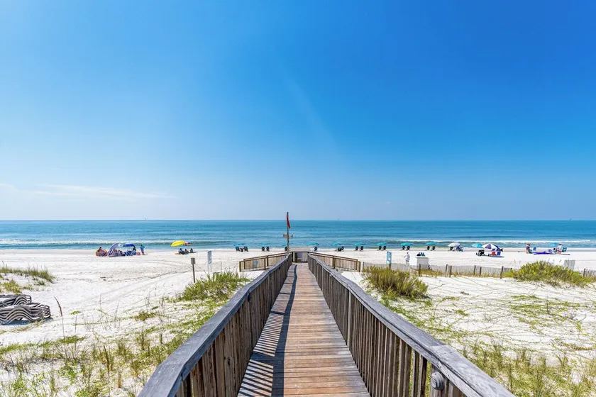 The Beach Club B202 - Image 1