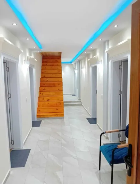 Hotel & Bar - Restorant  Piceri Dragobia - Image 1