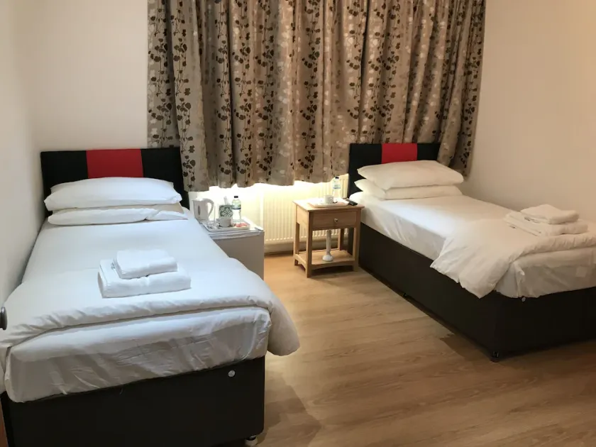 Oxford Bed and Breakfast - Image 1