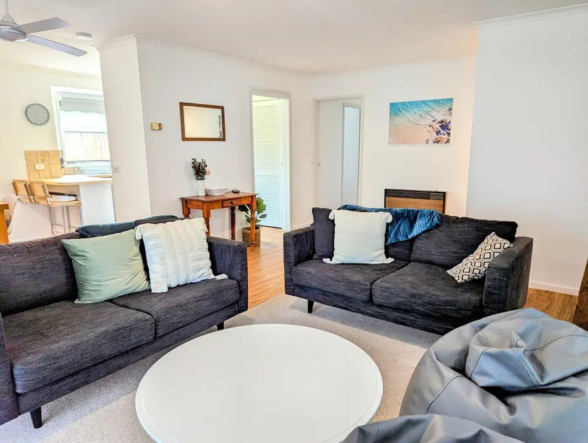 Bellarine Holiday House - St Leonards Beach Escape - Image 1