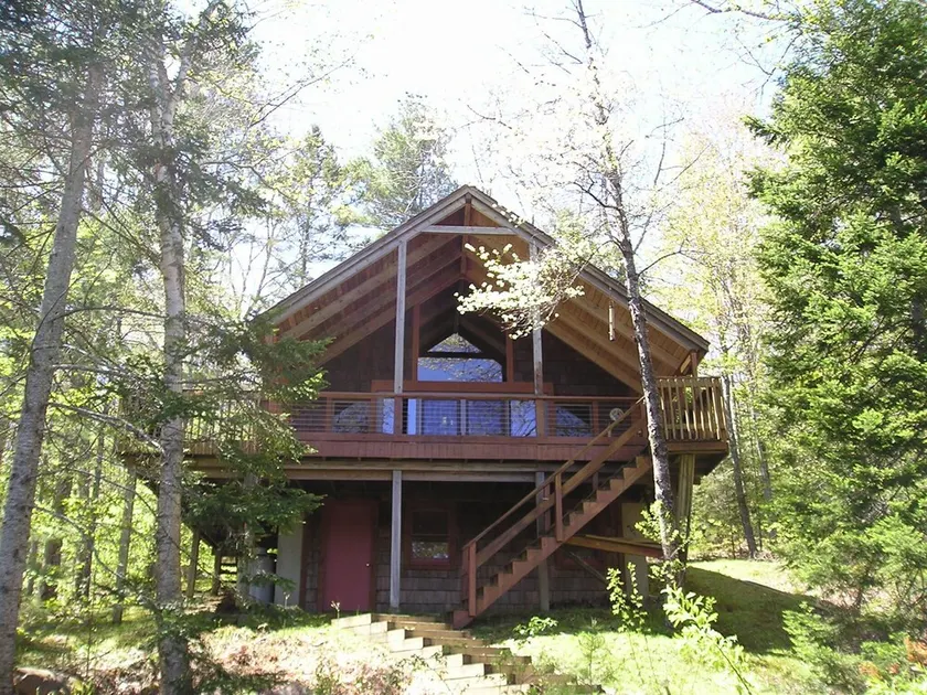 Call of the Loon--Cozy, Delightful Cottage on Quiet Hobbs Pond - Image 1