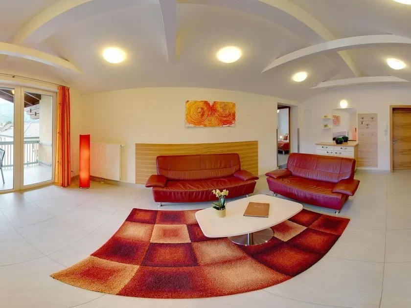 Suite Karglhof - Ferienwohnungen & Bungalows am Faaker See Kargl - Image 1
