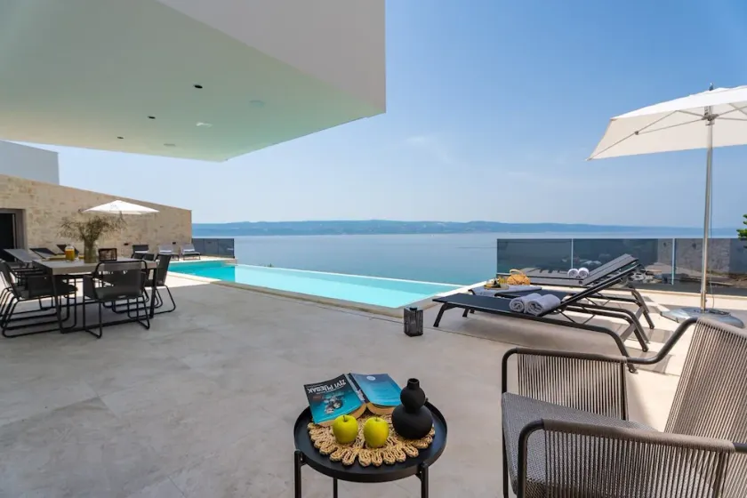 Seafront Villa Kiara with 5 en-suite bedrooms in Omiš - Image 1