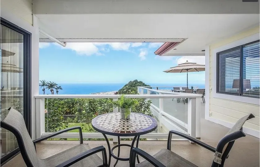 Luxury Coffee Estate - Infinity Pool - Endless Views - Image 1