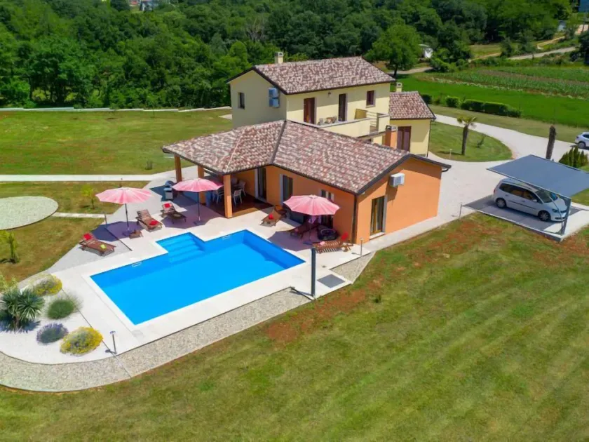 Villa Frankovici - Image 1