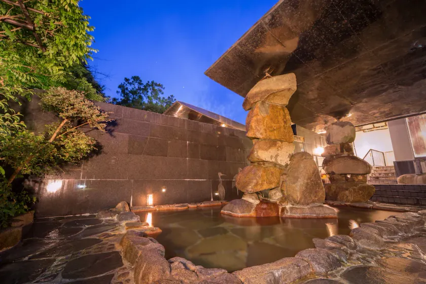Poppy Springs Resort & Spa - Image 1