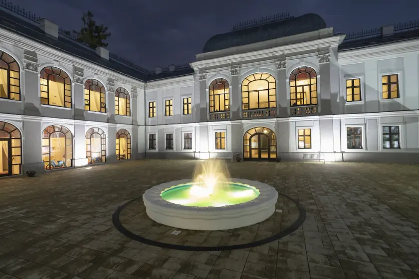 Hotel Gino Park Palace - Kaštieľ Orlové - Image 1