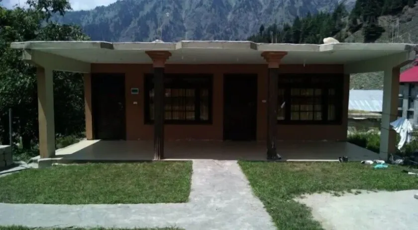 Star Rise Hotel - Image 1