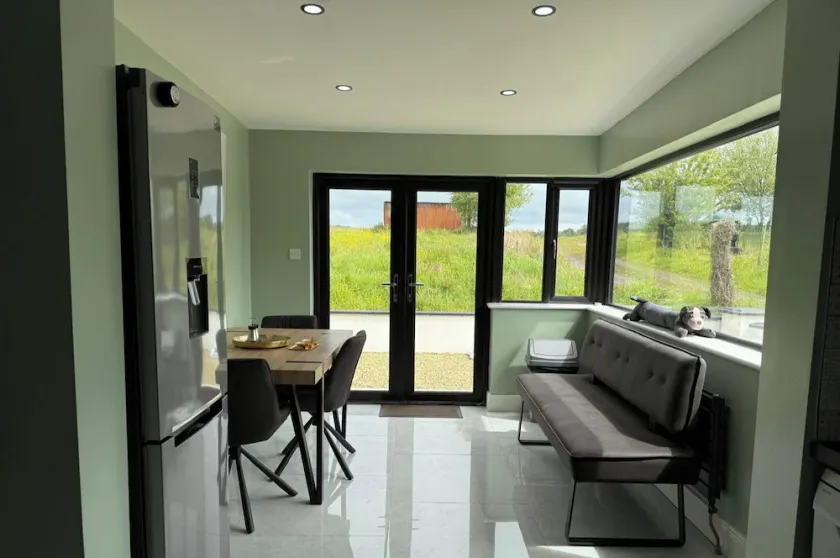 Cherry Chirp Cottage in County Fermanagha - Image 1