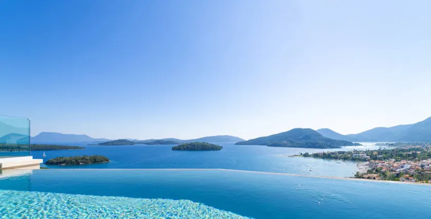 Smirties Villa Phaena 2bed - Image 1
