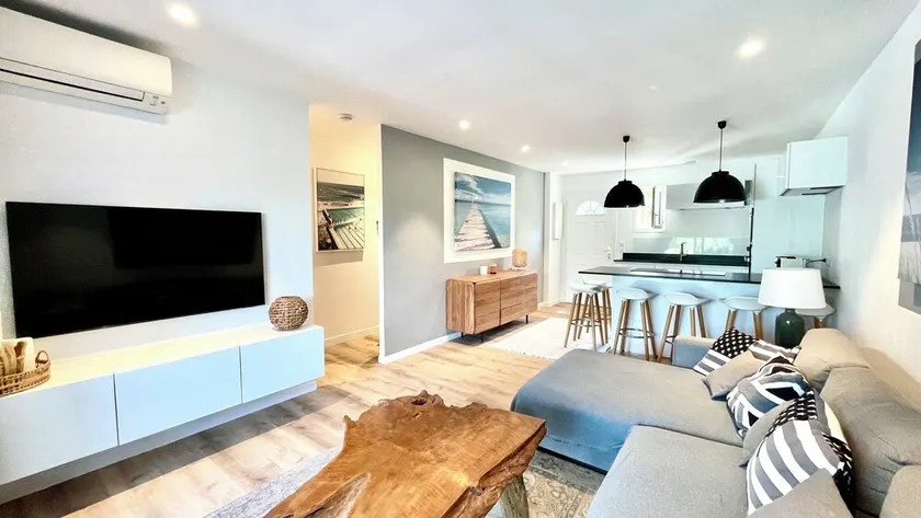 Saint-Tropez Maison avec jardin , 2 chambres 4 couchages, plage 50 m. - Image 1