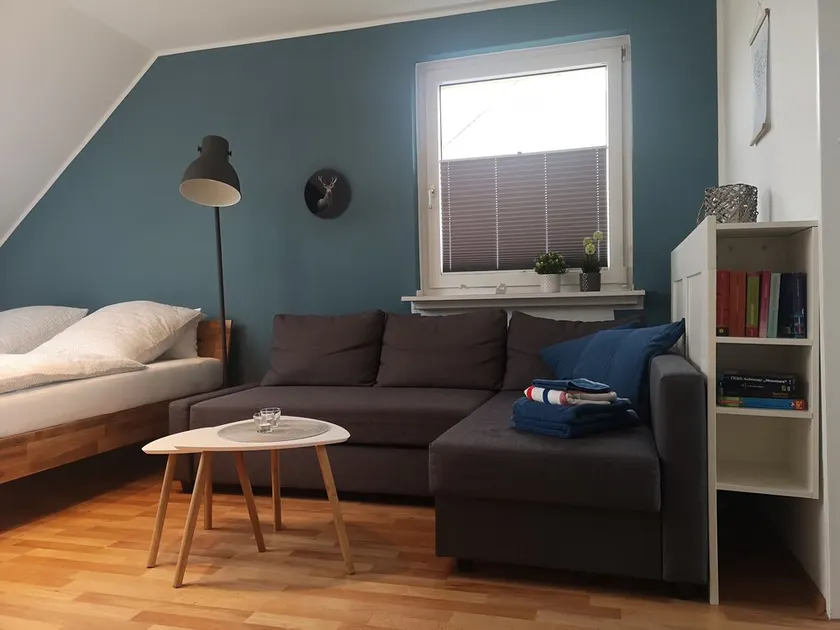 Modern apartment in an attractive location - Image 1