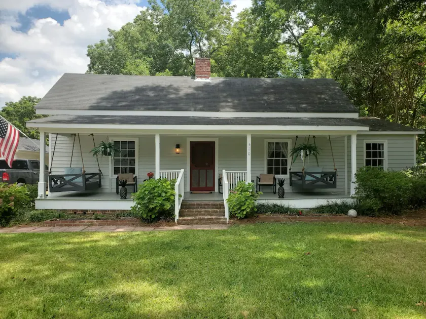 Mimi's Sweet Retreat - Image 1