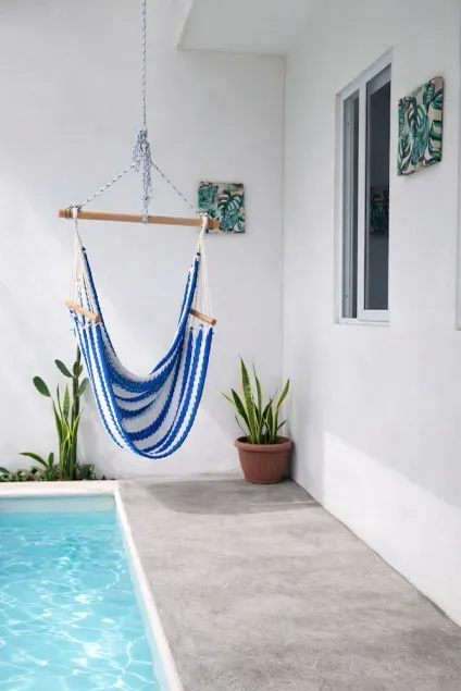 Modern Apartment w Private Pool - Image 1
