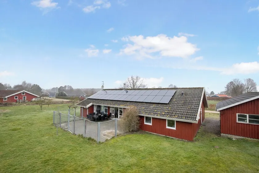 Einladendes Poolhaus mit Meerblick - Einladendes Poolhaus mit Meerblick - Image 1