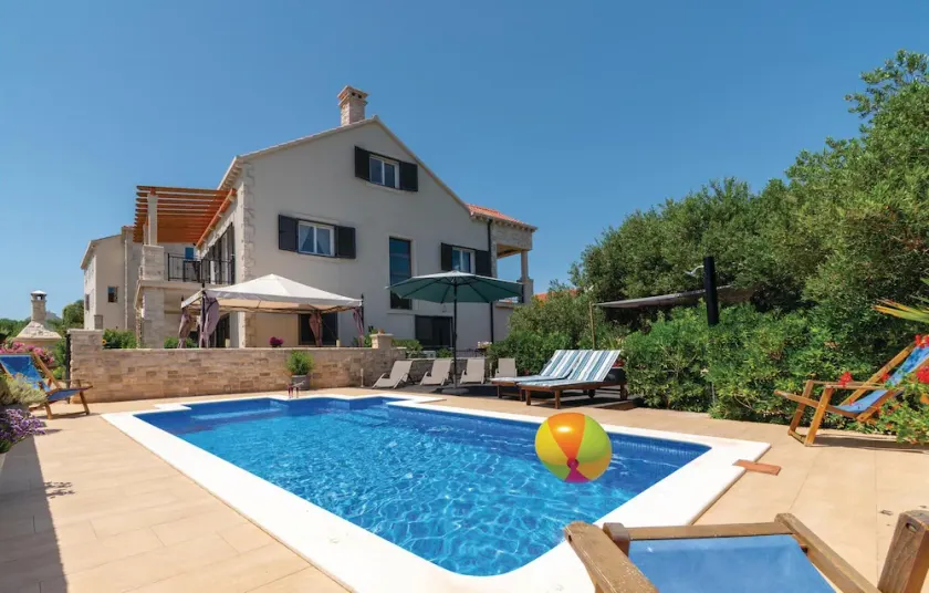 Splendida casa a Lumbarda con sauna - Image 1
