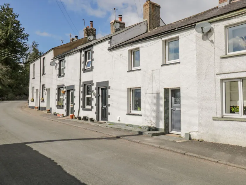 Sparrow Cottage - Image 1