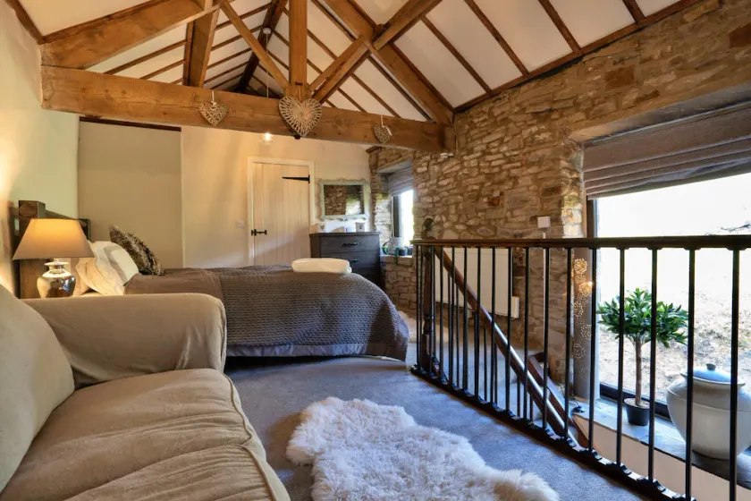 Finest Retreats - End Barn at Blackclough Farm - Image 1