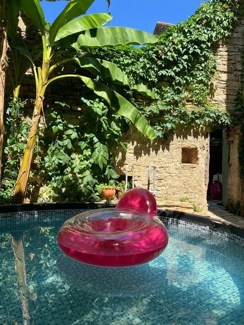 Casa de Pueblo Bijou Con Piscina Climatizada En Tranquil Courtyard Gardens - Image 1