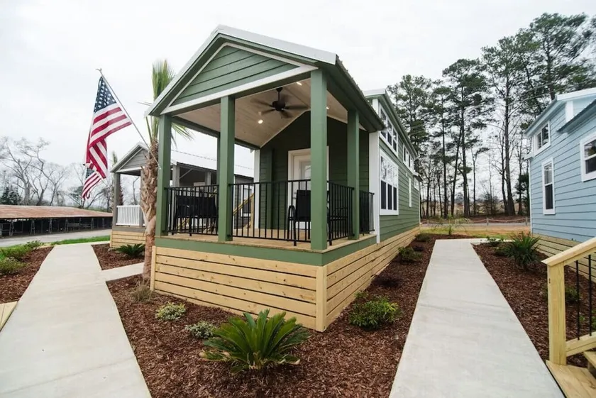 The Grande II · Tiny Home on Logan Martin Lake - Image 1