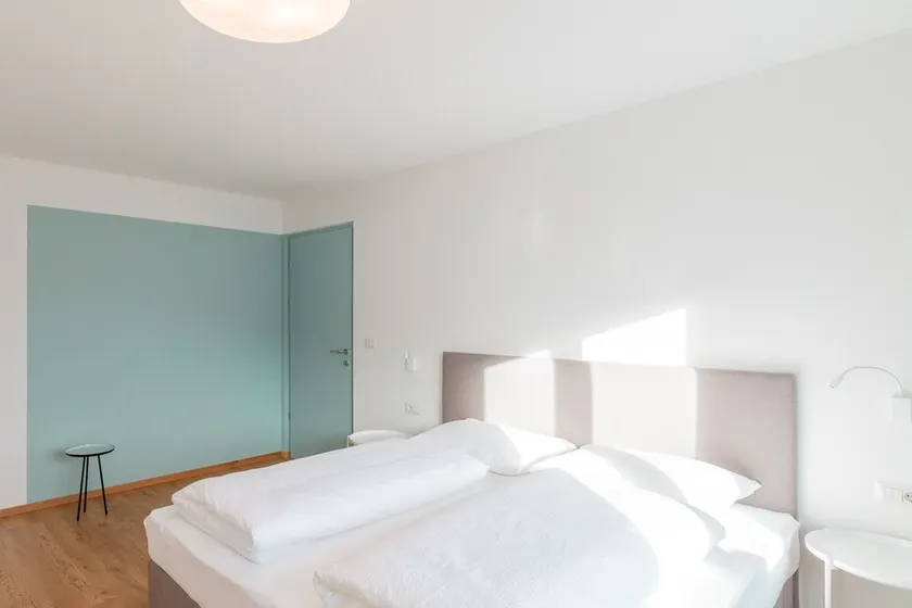 Moderno \"Hus Apartment - Nr. 4\" com varanda, jardim e Wi-Fi - Image 1
