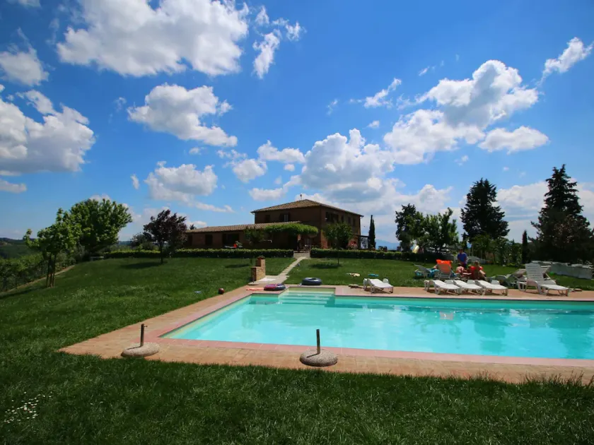 360 degree view over the Tuscan hills - Image 1
