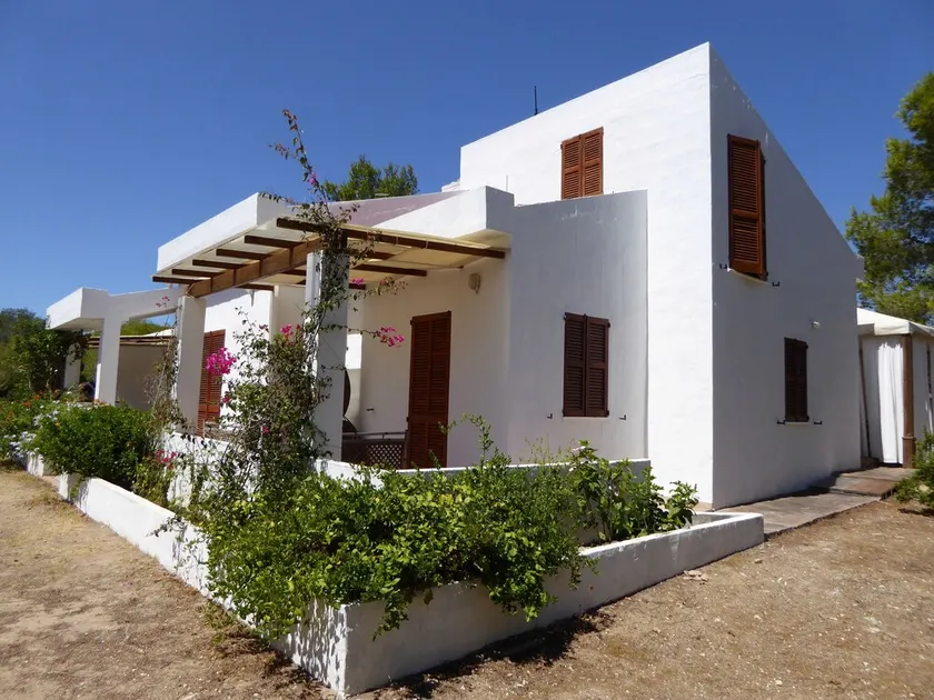 Villa auf dem Land mit einer spektakulären Aussicht - Image 1