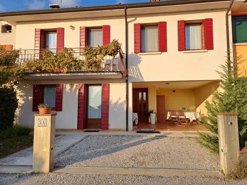 Home Holiday - Self Catering  in the heart of Veneto, not far from Venice - Image 1