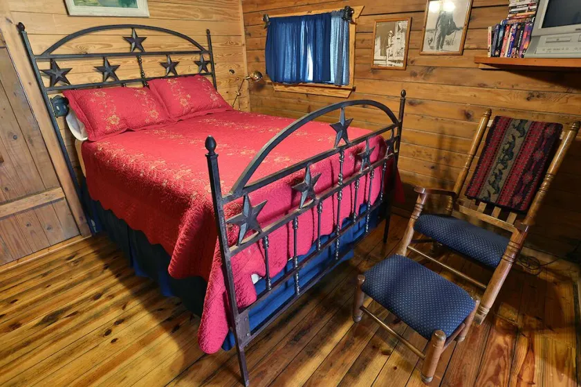 Lee Cabin at Country Accent Antiques, Pipe Creek, TX. - Image 1