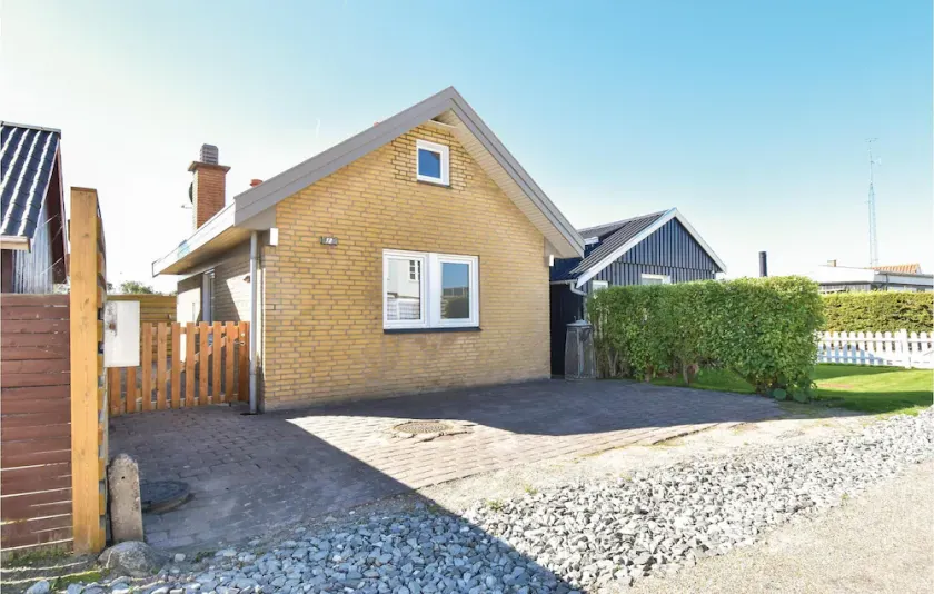 Amazing home in Otterup with kitchen - Image 1