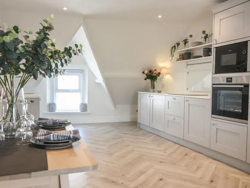 Fore Street House - Apartment 3 - Image 1