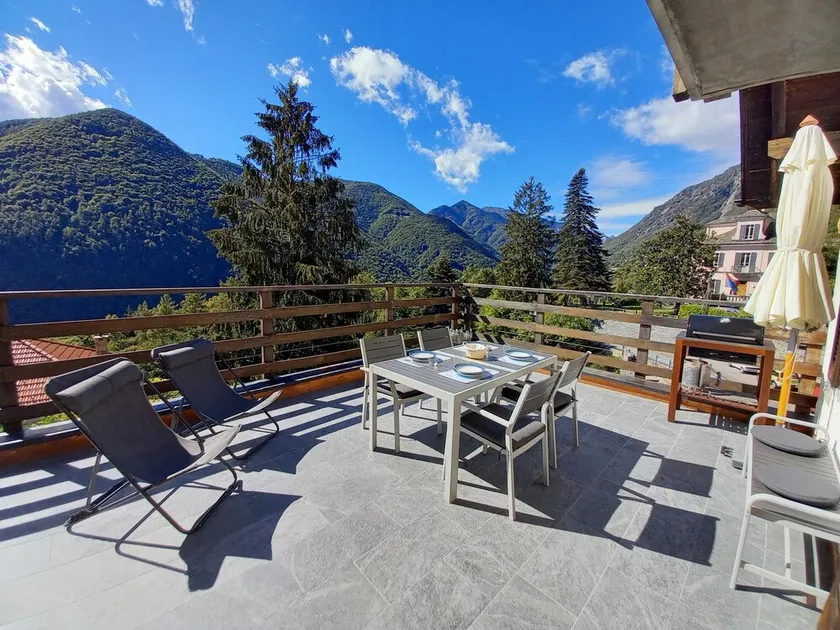 Calluna House, terrace in the sun of Onsernone - Image 1