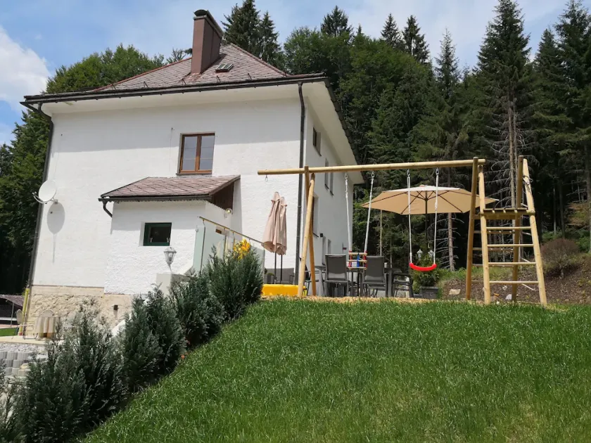 Romantisk feriehus midt i det smukke Böhmerwald - Image 1