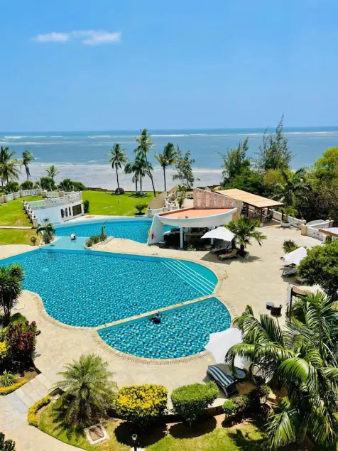 Luxury Oceanline Apartments-Shaza - Image 1