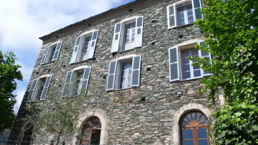 Grande maison de caractère - Image 1